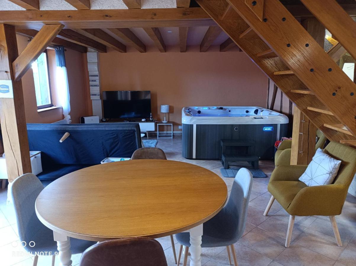 Villa classé 1h30 Paris jusqu'à 6 personnes SPA intérieur et extérieur pleine campagne Ladon Extérieur photo