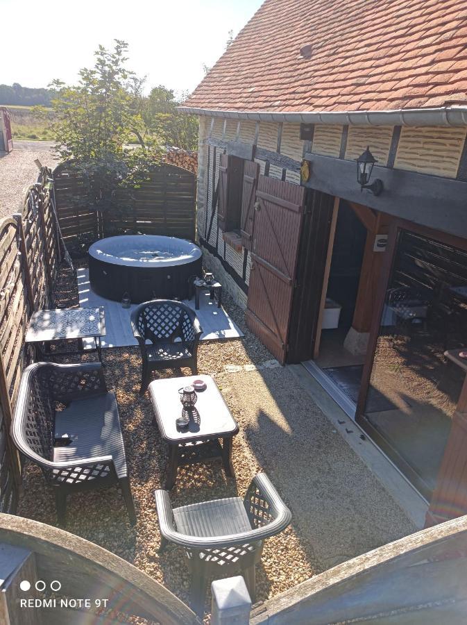Villa classé 1h30 Paris jusqu'à 6 personnes SPA intérieur et extérieur pleine campagne Ladon Extérieur photo